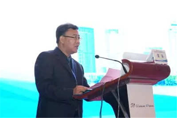 15397377264587.jpg 张庆.webp_副本.jpg